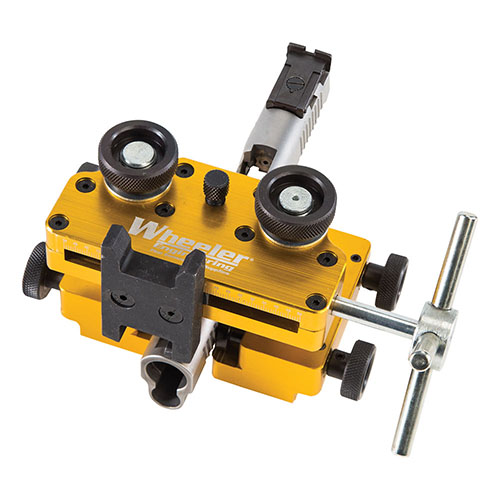 Narzędzie do regulacji celowników Wheeler® Armorer’s Handgun jest idealne do instalacji i demontażu celowników typu dovetail, wykonane z materiałów wysokiej jakości.