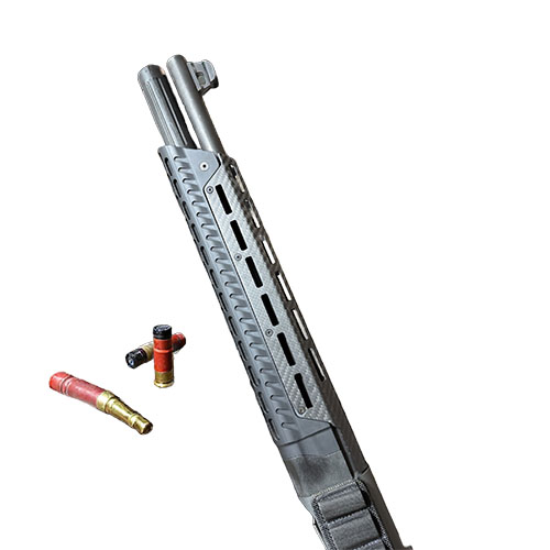 Rękojeść Beretta A300/1301 od CHISEL MACHINING zapewnia lekkość i wytrzymałość dzięki pokrywie z włókna węglowego, idealna dla strzelców szukających wydajności.