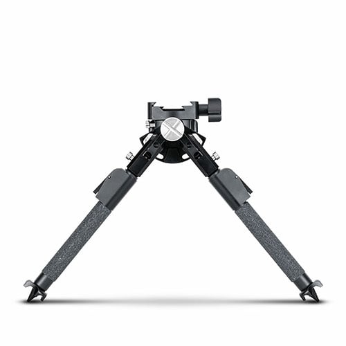 MDT CKYE-POD Gen2 Bipod oferuje szybkie, jednoręczne ustawienia, regulowaną wysokość 4,5" do 15,5", 170° przechyłu oraz 360° panoramowania dla stabilności i wszechstronności.