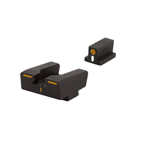 MEPROLIGHT Tru-Dot R4E to samoczynnie podświetlane przyrządy celownicze, które zwiększają efektywność trafień o 85% w każdych warunkach oświetleniowych.