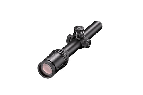 Luneta 1–8x24 Exos TMR oferuje doskonałą optykę, szybkie powiększenie i precyzyjny celownik BDC II-B LT, idealna do strzelectwa dynamicznego.