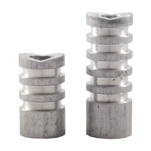 Wzmocnione, lekkie aluminiowe rękawy zapewniają solidne dopasowanie między metalem a akcją, zwiększając dokładność Twojej broni myśliwskiej lub sportowej.