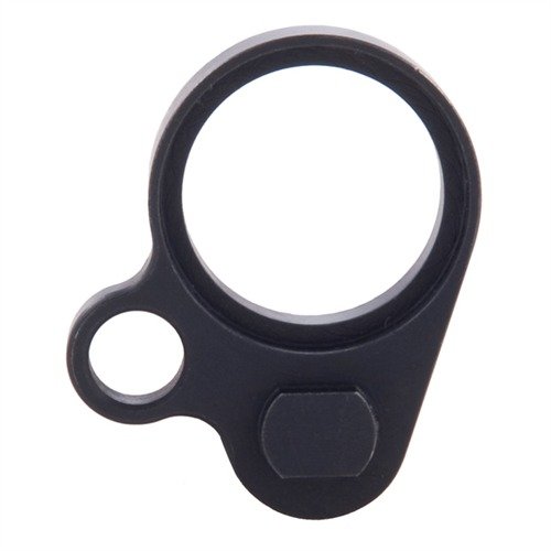 Niski profil adaptera A2 umożliwia montaż jednopunktowego paska na AR-15/M16, wykonany z wytrzymałej stali 4140, bez trwałych zmian w broni.