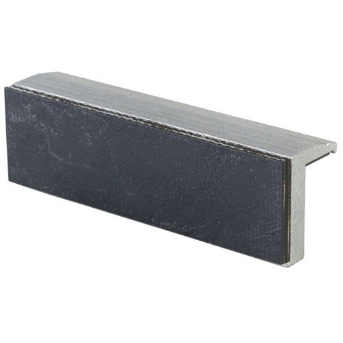 Uchwyt RUBBER-FACED VISE JAWS chroni delikatne części broni przed uszkodzeniem, mocno je trzyma, a jego wymienne szczęki są trwałe i łatwe w użyciu.