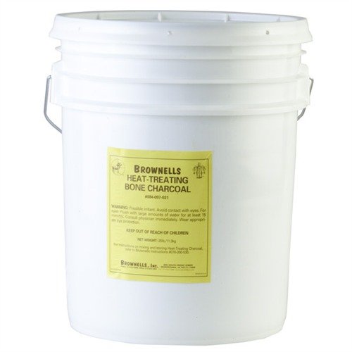 Węgiel drzewny o odpowiedniej wielkości sit dla pakowania stali w piecu, wysoka zawartość węgla bez dodatków zapewnia piękne wzory i kolory.