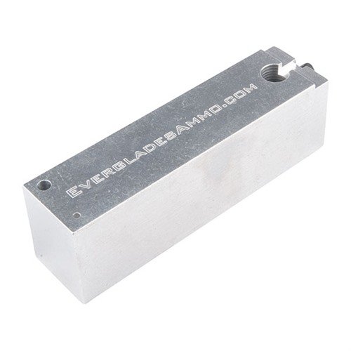 Uchwyt do cięcia 1911 BARREL HOOD pozwala precyzyjnie trzymać lufy w imadle, umożliwiając szybkie i dokładne cięcie szerokości oraz długości hooda.