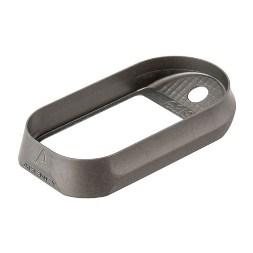 Minimalist magwell do GLOCK® GEN 3, idealny do EDC i CCW, ułatwia ładowanie magazynków i szybki montaż z zestawem śrub i kluczy imbusowych.