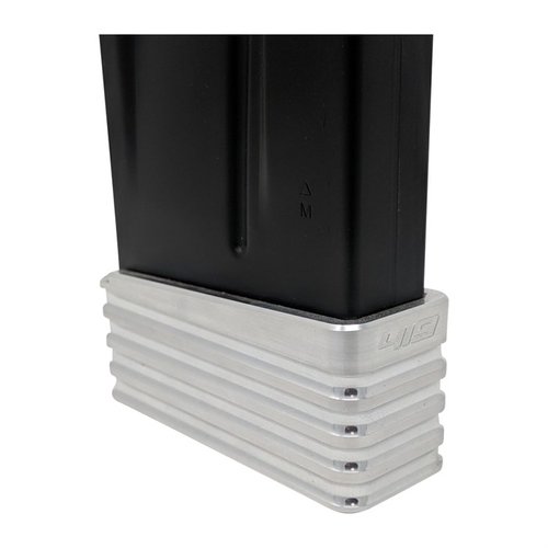 AICS, ARC MAGAZINE EXTENSION od AREA 419 zapewnia płynny transport nabojów, zwiększa pojemność magazynków oraz oferuje lepszy chwyt dzięki zewnętrznemu rowkowaniu.