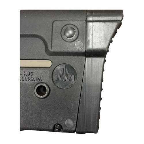 Manticore Arms TAVOR X95 Curved Buttpad poprawia komfort strzelania i skraca długość broni, idealnie dopasowując się do ramienia strzelca.
