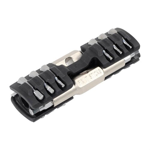 Fix It Sticks Replaceable Edition to kompaktowe narzędzie z 16 bitami, wytrzymałą konstrukcją i możliwością przechowywania dodatkowych bitów w poręcznym uchwycie.