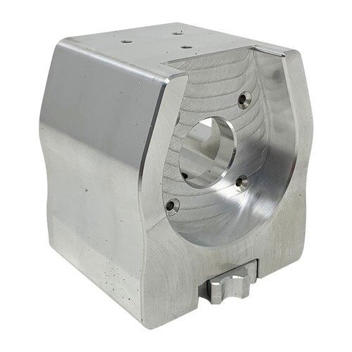 Billet Height Adjustable Base od AREA 419 to stabilna, regulowana podstawa do Auto Trickler, zapewniająca precyzyjniejsze dozowanie dzięki cięższej konstrukcji.