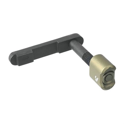 Strike Billet Magazine Catch to funkcjonalny i estetyczny upgrade do Twojego AR, wykonany z 6061 aluminium z ergonomicznym kształtem i głębokimi żłobieniami.