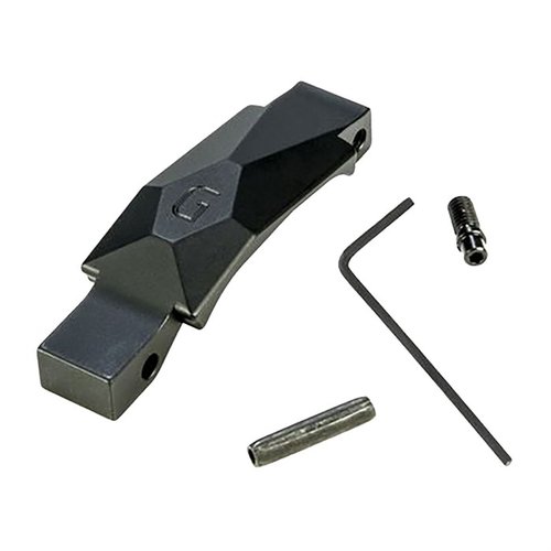 Geissele Ultra Precision Trigger Guard do AR-15 to precyzyjnie wykonany element z aluminium 7075-T6, eliminujący zbędny metal i zapewniający gładką powierzchnię.