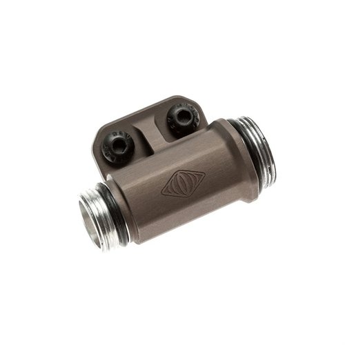 TORCH™ 3V/CR123 to solidna obudowa z aluminium lotniczego, z mocowaniem M-LOK, idealna do montażu pod PEQ15, dostępna w kolorze tobaco.