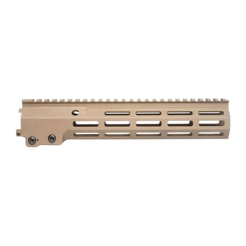 Super Modular Rail MK16 M-LOK zapewnia doskonałą sztywność, łatwy montaż, maksymalną personalizację dzięki M-LOK i Picatinny, wykonana z lekkiego aluminium 6061-T6.