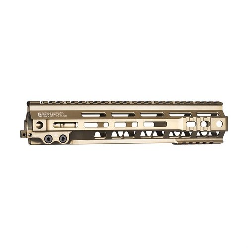 Super Modular Rail MK4 M-LOK™ to ultralekka konstrukcja z wbudowanymi sekcjami M1913 na 3, 6 i 9 godzinie, zapewniająca maksymalne odprowadzanie ciepła i modułowość.