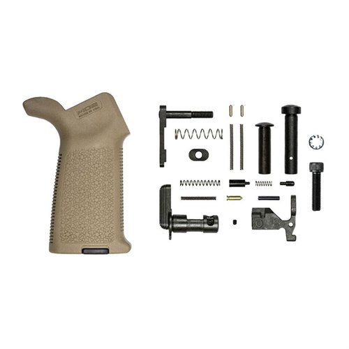 Zestaw M4E1 Lower Parts Kit z uchwytem Magpul MOE, idealny do montażu na dolnym receiverze AR-15, bez grupy kontrolnej ognia, dostępny w kolorze FDE.