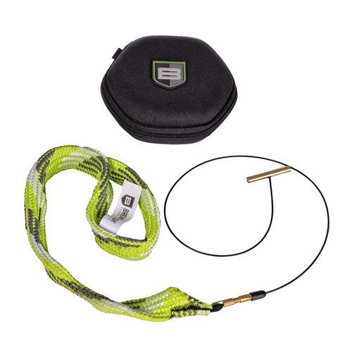 Battle Rope 2.0 z wbudowanymi szczotkami zapewnia skuteczne czyszczenie lufy bez demontażu broni, a także jest łatwy w przechowywaniu w dołączonym etui.