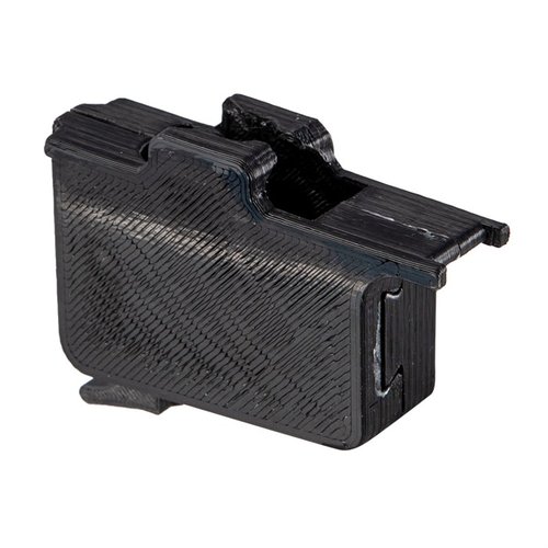 Adapter McFadden Lightnin' Grip Loader przyspiesza ładowanie magazynków .22 LR, eliminując ból kciuka i oferując wiele opcji dla różnych broni.