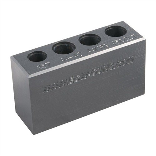 Sprawdź swoją amunicję przed ważnym strzelaniem! COWBOY CHAMBER CHECKER umożliwia kontrolę .357 Magnum, .44-40, .44 Magnum i .45 Colt, eliminując problemy z zacięciami.