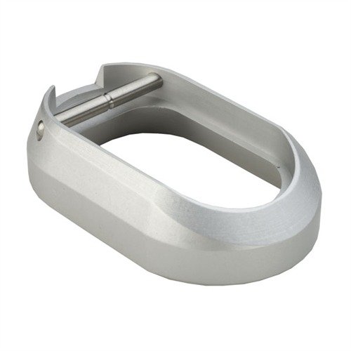 Oversized, lekki aluminum magazine well do łatwego i pewnego ładowania. Prosta instalacja w oryginalnym magazynku bez modyfikacji ramy.