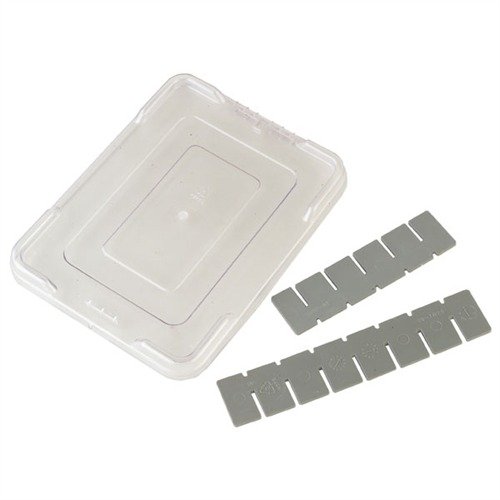 Przezroczyste osłony do Poly Bench Boxes chronią zawartość, a dzielniki w 3-Pakach umożliwiają organizację przedmiotów w małych i dużych pudełkach.