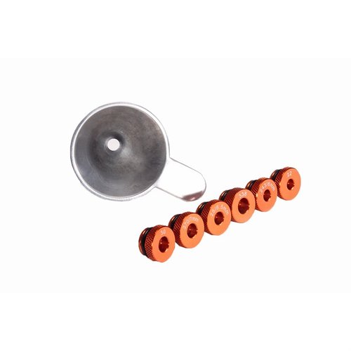 Lyman Brass Smith Pro Funnel to precyzyjny lejek do ładowania, wykonany z aluminium, z wkładkami kalibracyjnymi, eliminujący statykę, z etui ochronnym.