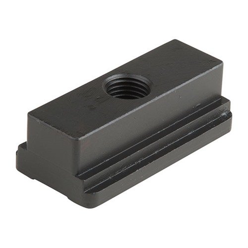 Unikalne buty mocujące SIGHT PRO są specyficzne dla broni, zapewniając precyzyjne dopasowanie i wsparcie podczas regulacji celowników.