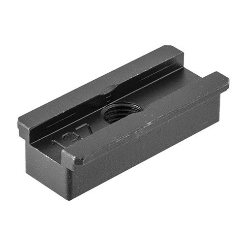 Unikalne buty zaciskowe SIGHT PRO są dopasowane do konkretnych modeli broni, co zapewnia precyzyjne i bezpieczne przymocowanie podczas regulacji celowników.