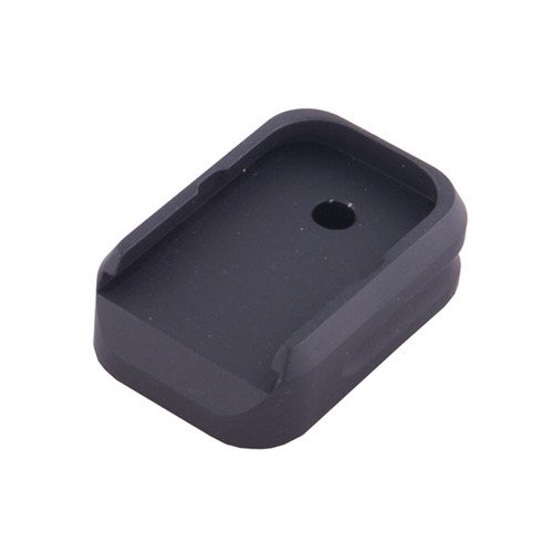 Przedłużone wkładki magazynków do GLOCK® poprawiają chwyt, redukują odrzut i przyspieszają ładowanie, idealne dla strzelców IPSC.