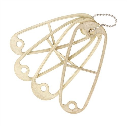 Szablony z mosiądzu PACHMAYR zapobiegają cięciu w stalowe płyty wzmacniające, umożliwiając precyzyjne formowanie padów odrzutowych w czterech rozmiarach.