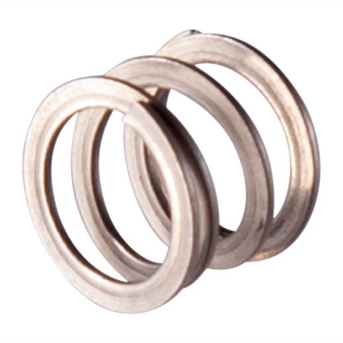 Sprężyna Slide Catch Lever od Sig Sauer to oryginalna część do P320, zapewniająca niezawodne działanie i trwałość, idealna do konserwacji Twojej broni.