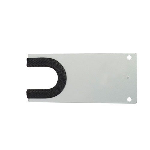 Tylny uchwyt Sinclair Cleaning Cradle Saddle zapewnia stabilność podczas czyszczenia karabinów AR-15 i AR-10, ułatwiając konserwację broni.