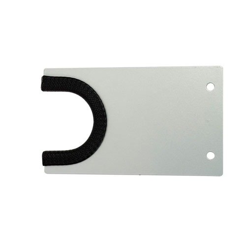 Saddle Sinclair do czyszczenia AR-15 A2 to wszechstronne rozwiązanie, które działa jako przedni uchwyt dla karabinów AR-15 i AR10 oraz tylny uchwyt dla szerokich kolb.