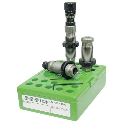 Zestaw die'ów Redding National Match to idealne rozwiązanie dla strzelców sportowych i wojskowych, zawiera Full Length Sizing Die, Taper Crimp Die i Competition Bullet Seater.