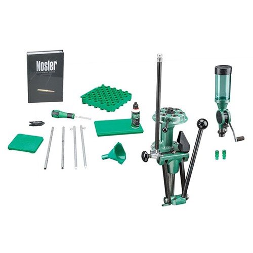 Zestaw TURRET DELUXE RELOADING KIT od RCBS zawiera wszystko, co potrzebne do ponownego ładowania, oszczędzając 10% w porównaniu do zakupu osobno.