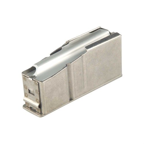 Magazynek SAKO 85 300 Winchester Magnum na 4 naboje, wykonany ze stali nierdzewnej, zapewnia niezawodność i trwałość w każdych warunkach.